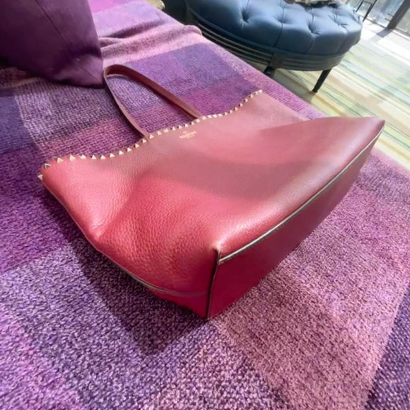 Valentino Garavani Rockstud Tote - Picture 5 of 15